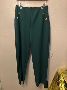 High-Waist NWOT Dark Green Button-Accent Pants 🆕